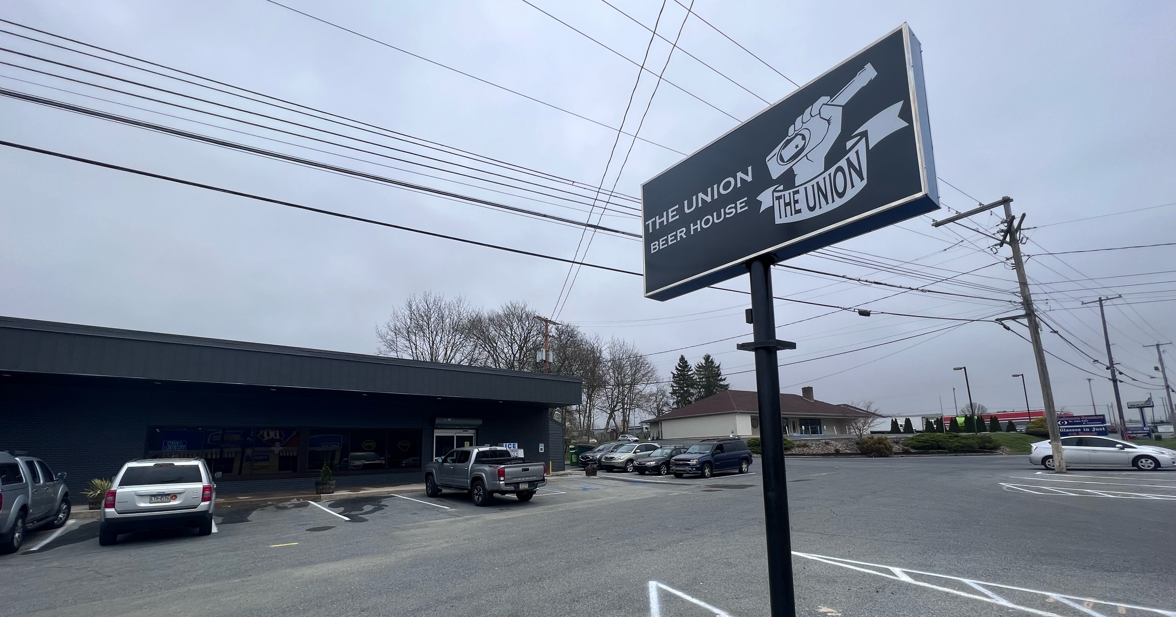 Union Beer House now open in former Country Cupboard; will expand